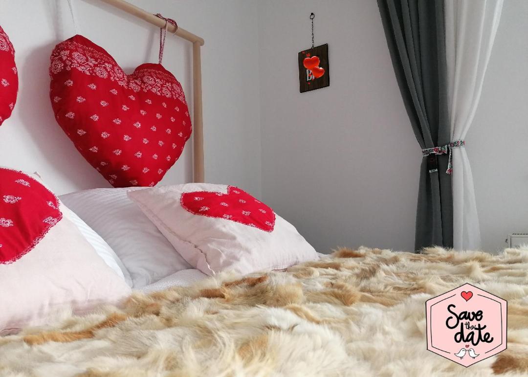 Mymara , Apartman Ivadella Lejlighed Bešeňová Eksteriør billede